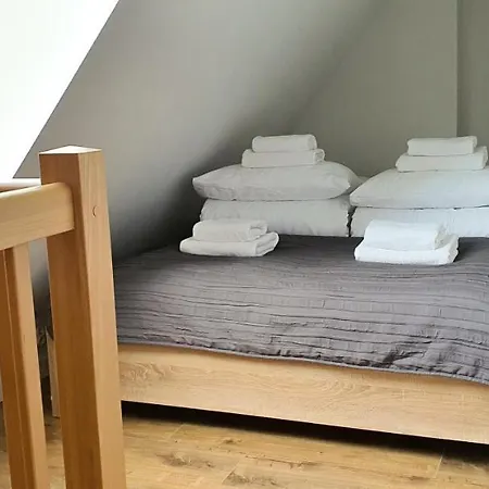 Pod Brzozami Kolo Brzegu Podczele Apartmán *